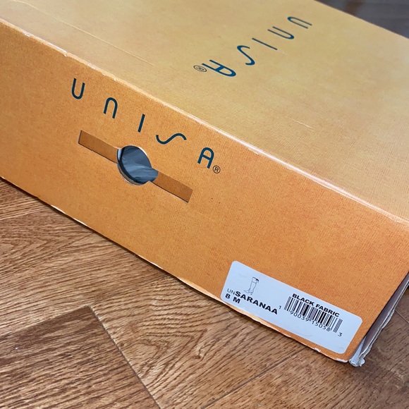 Over the knee suede boots size 8W - Picture 4 of 4